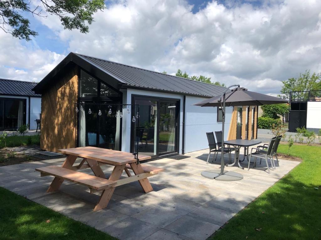 Luxe En Gezellig Chalet Aan Veluwemeer 4 Pers Hulshorst Luaran gambar