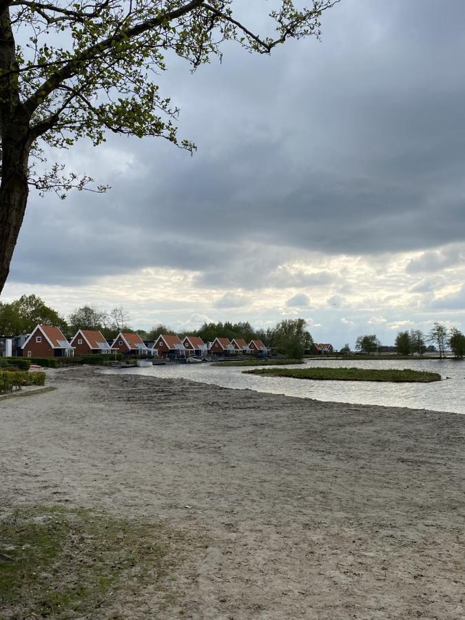 Luxe En Gezellig Chalet Aan Veluwemeer 4 Pers Hulshorst Luaran gambar